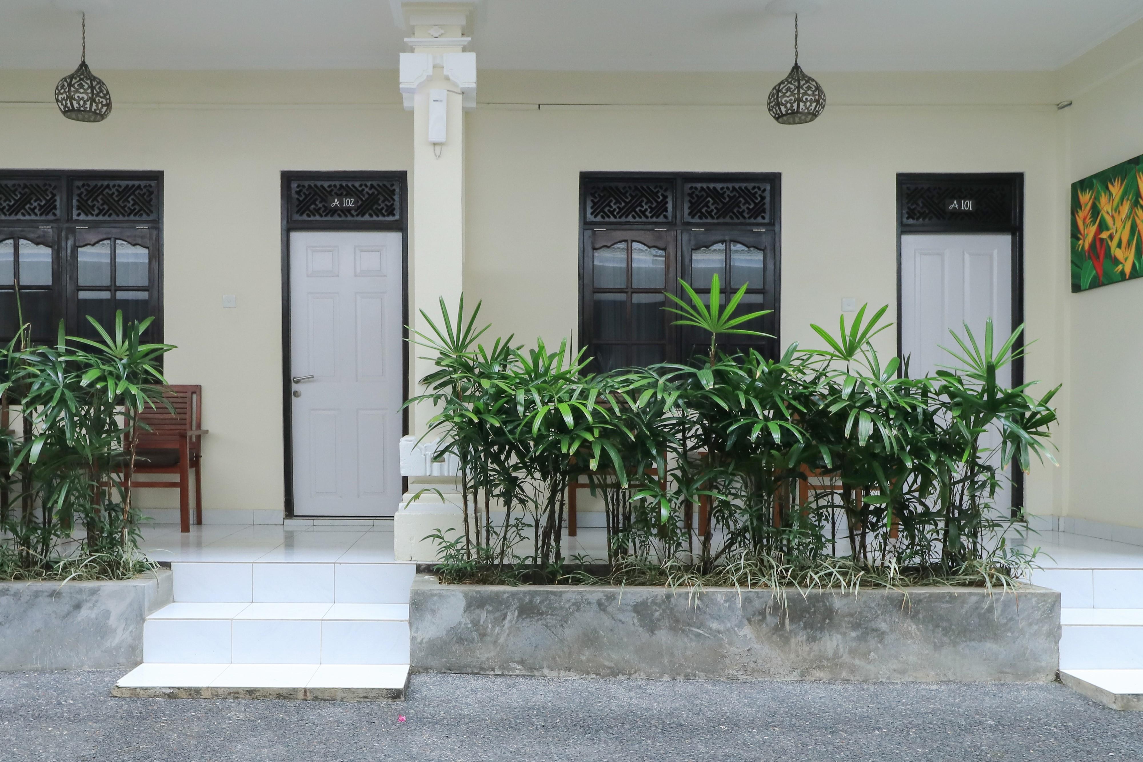 City Garden Bali Dwipa Hotel, Kuta Кута Екстер'єр фото