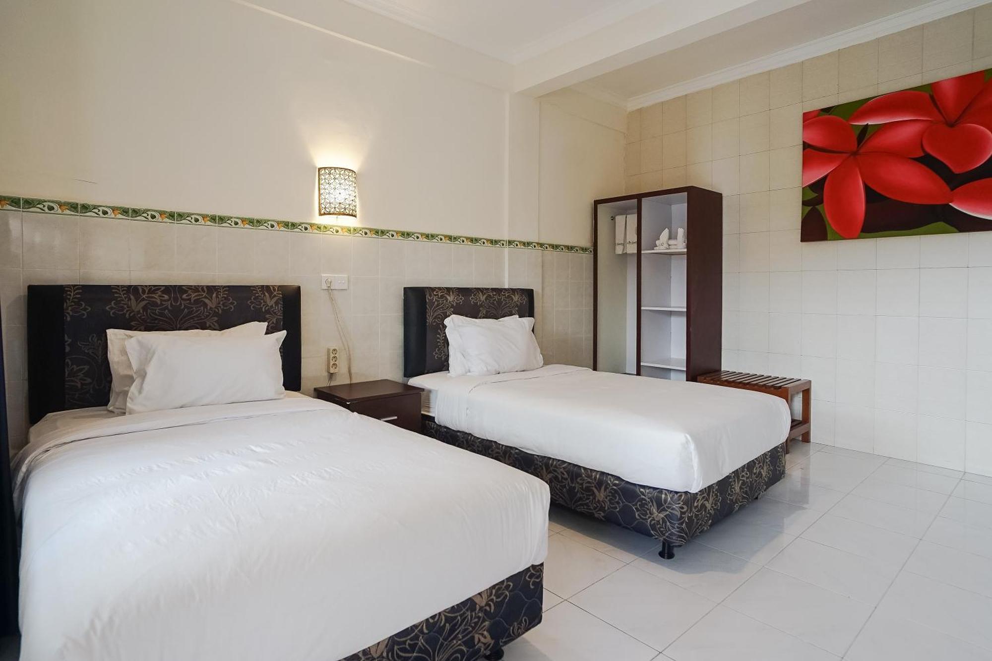 City Garden Bali Dwipa Hotel, Kuta Кута Екстер'єр фото