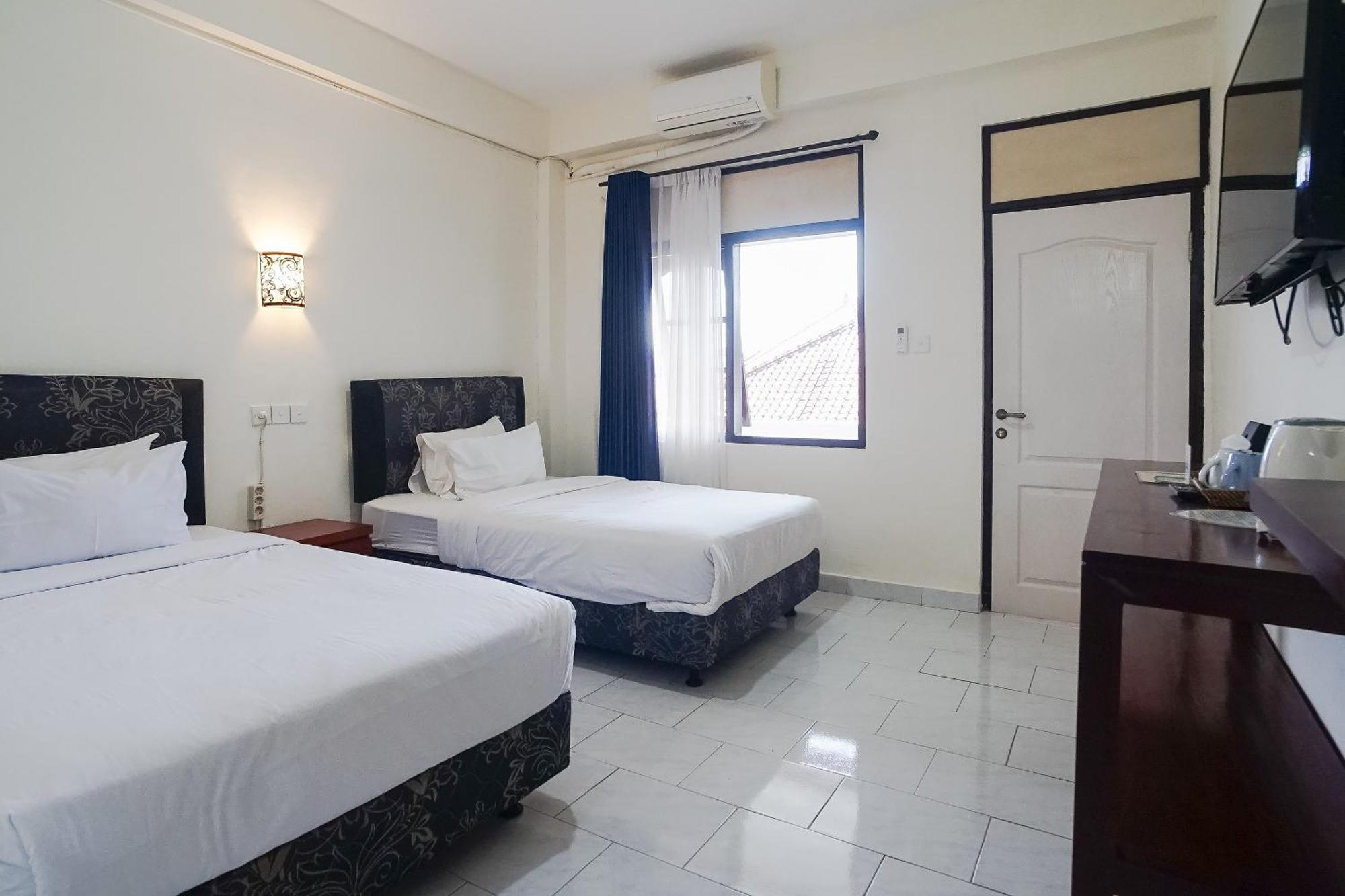City Garden Bali Dwipa Hotel, Kuta Кута Екстер'єр фото