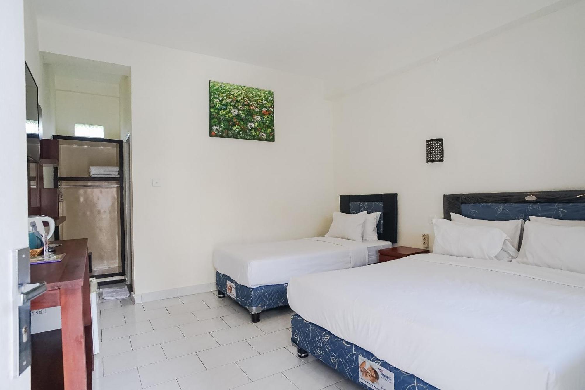 City Garden Bali Dwipa Hotel, Kuta Кута Екстер'єр фото