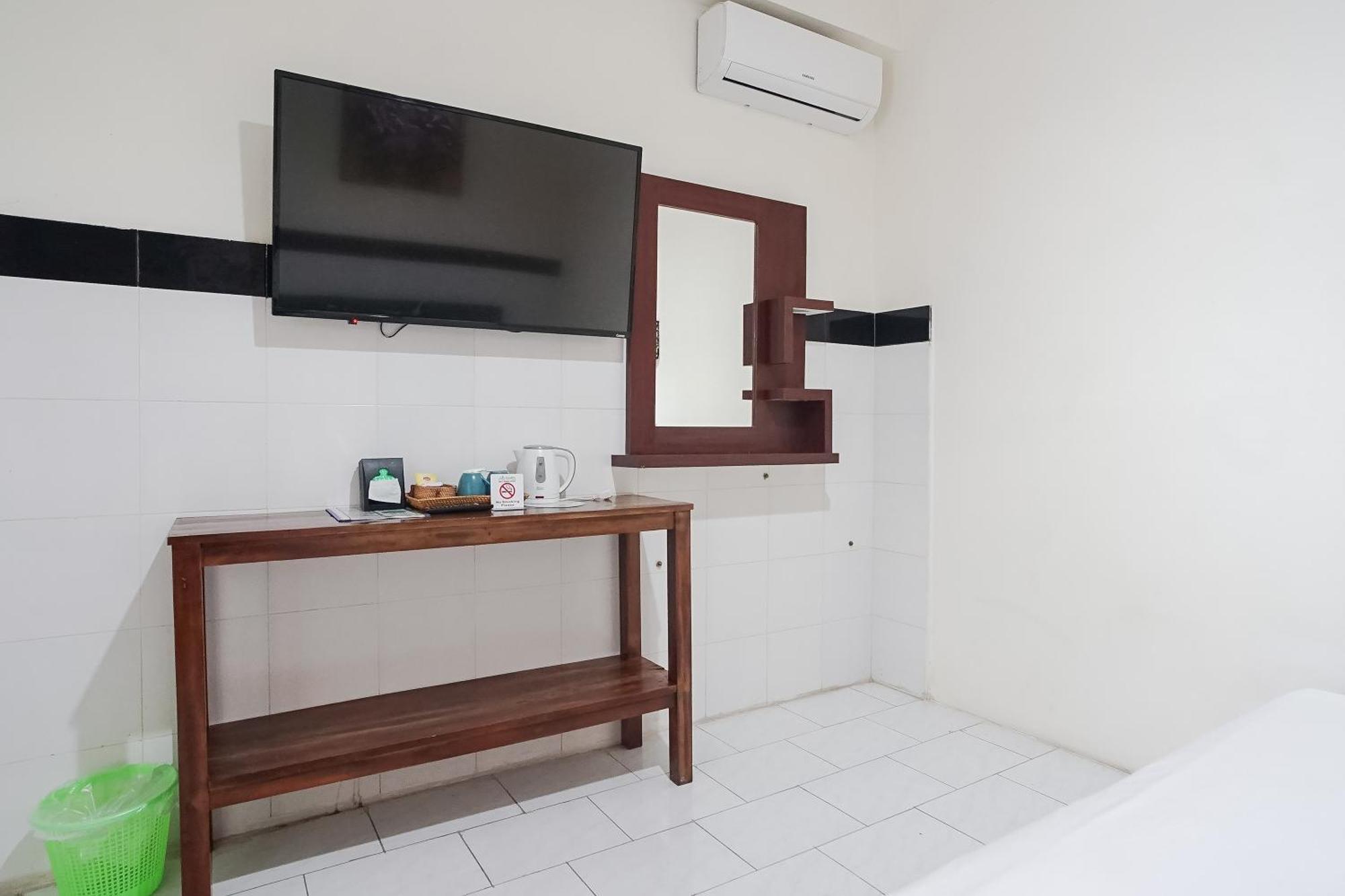 City Garden Bali Dwipa Hotel, Kuta Кута Екстер'єр фото