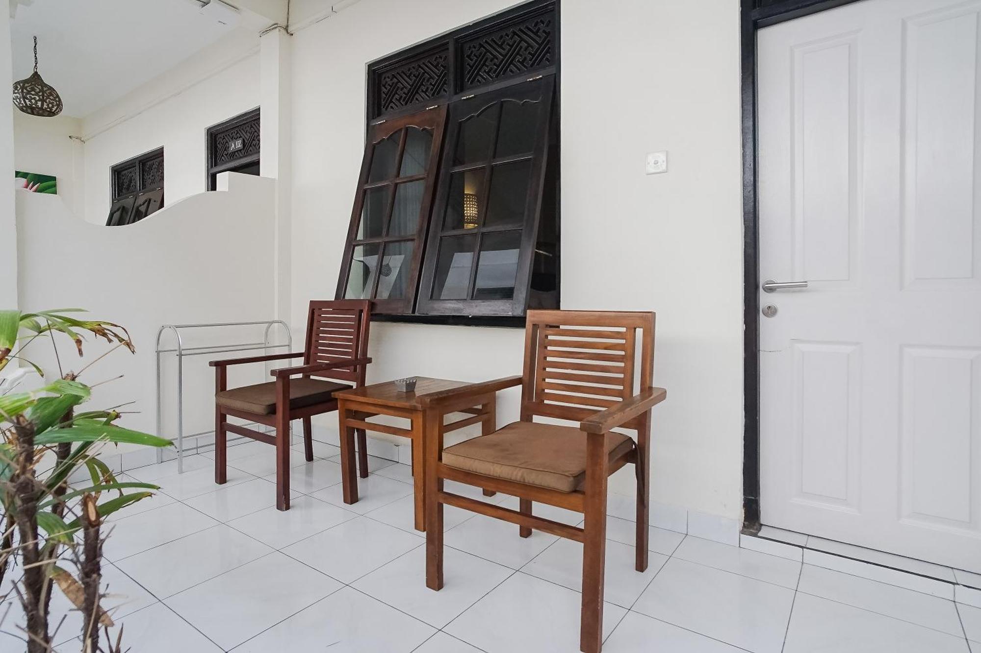City Garden Bali Dwipa Hotel, Kuta Кута Екстер'єр фото