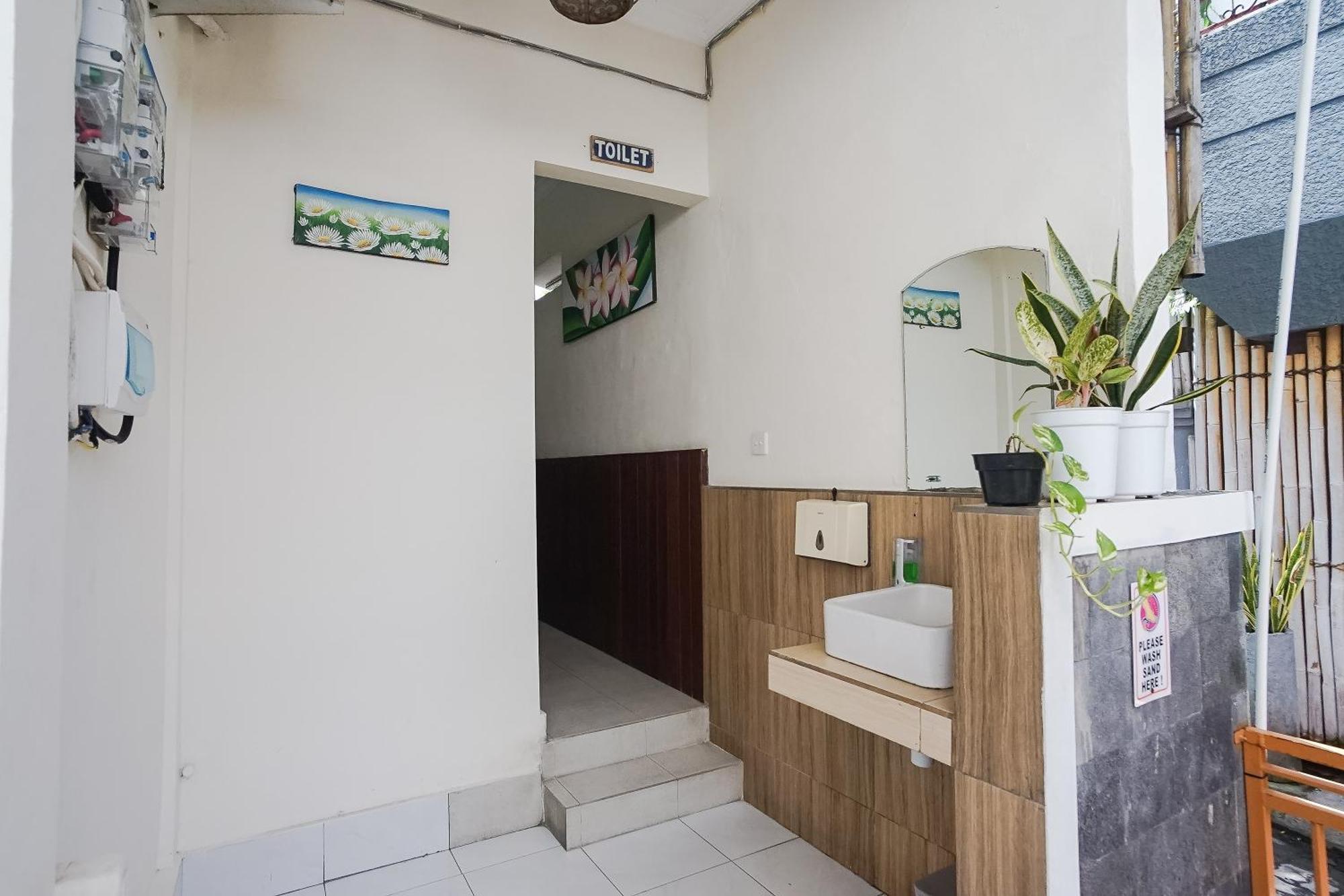 City Garden Bali Dwipa Hotel, Kuta Кута Екстер'єр фото